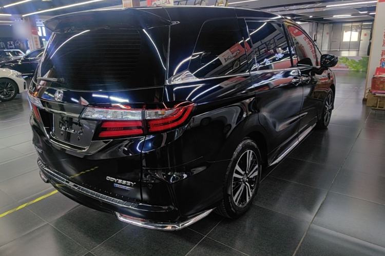 Used Honda Odyssey 2021 2.0L Rui·Smart Edition Rear Right 45 Deg