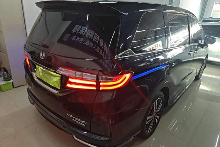 Used Honda Odyssey 2021 2.0L Rui·Luxury Edition Rear Right 45 Deg