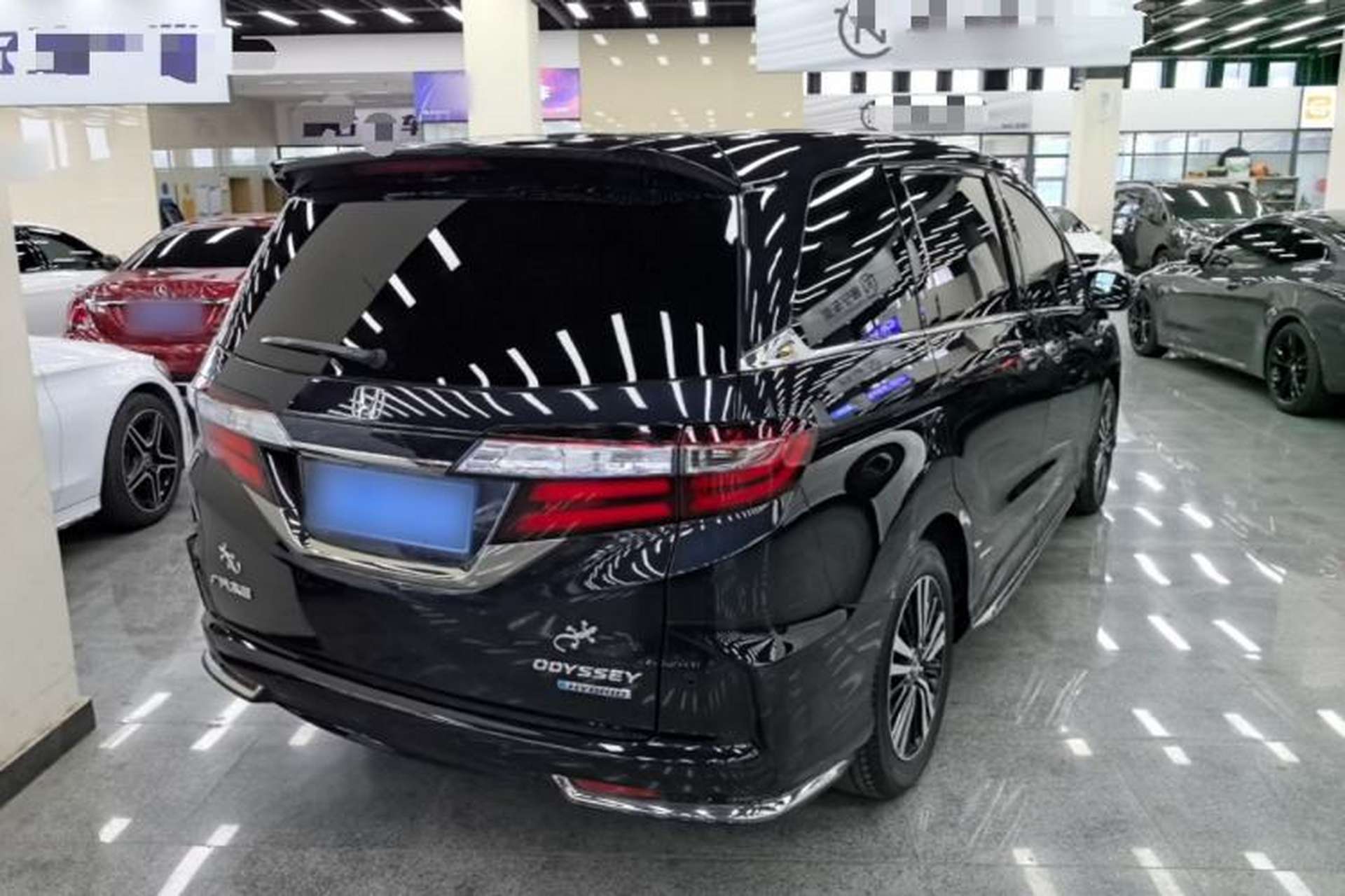 Used Honda Odyssey 2021 2.0L Rui·Luxury Edition Rear Right 45 Deg