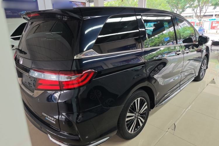 Used Honda Odyssey 2021 2.0L Rui·Supreme Edition Rear Right 45 Deg