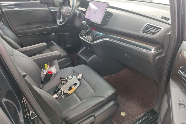 Used Honda Odyssey 2021 2.0L Rui·Smart Edition Right Front Seat