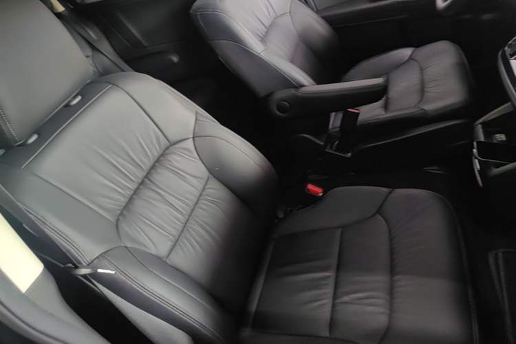 Used Honda Odyssey 2021 2.0L Rui·Smart Edition Right Front Seat