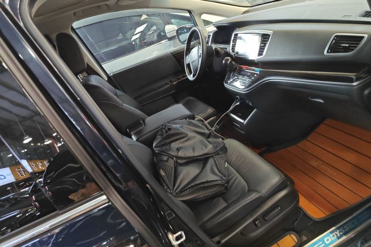 Used Honda Odyssey 2021 2.0L Rui·Luxury Edition Right Front Seat