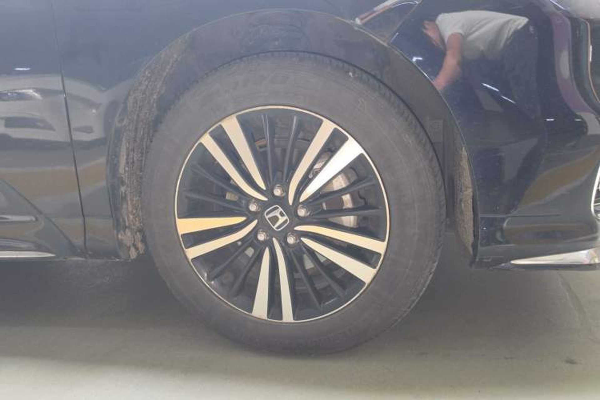 Used Honda Odyssey 2021 2.0L Rui·Luxury Edition Right Front Wheel Hub