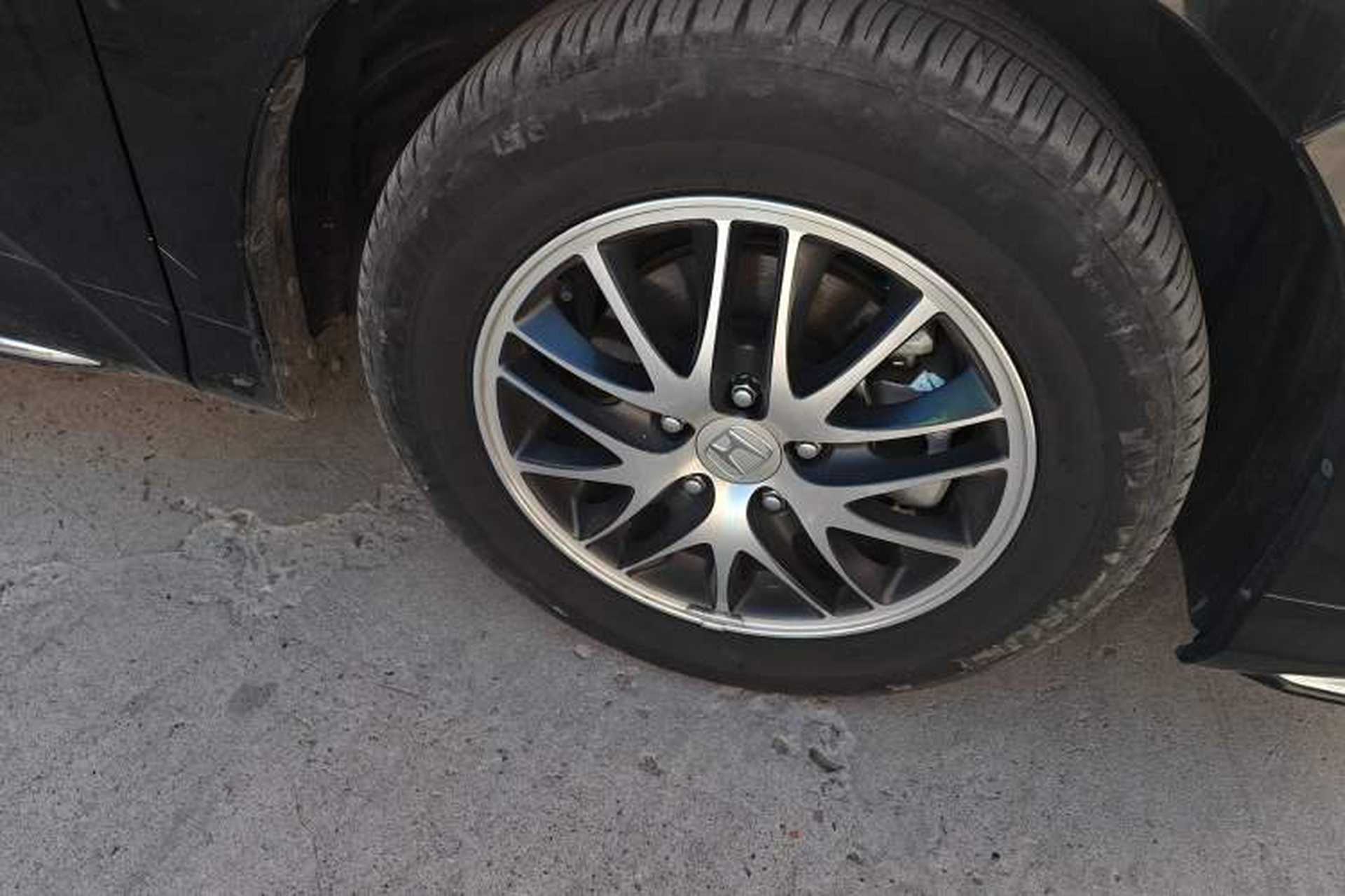 Used Honda Odyssey 2021 2.0L Rui·Comfort Edition Right Front Wheel Hub