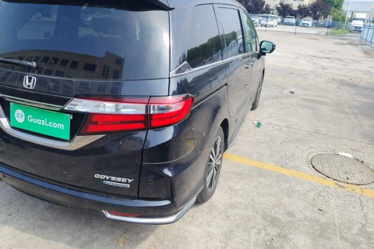 Used Honda Odyssey 2021 2.0L Rui·Supreme Edition Right Rear Taillight
