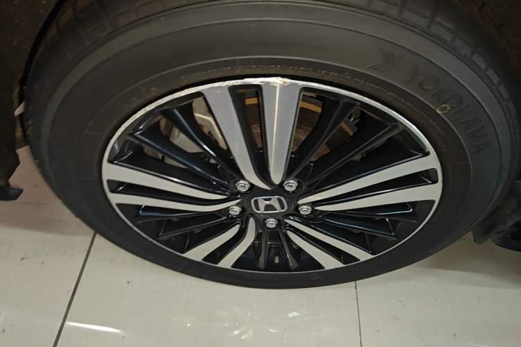 Used Honda Odyssey 2021 2.0L Rui·Luxury Edition Right Rear Wheel Hub