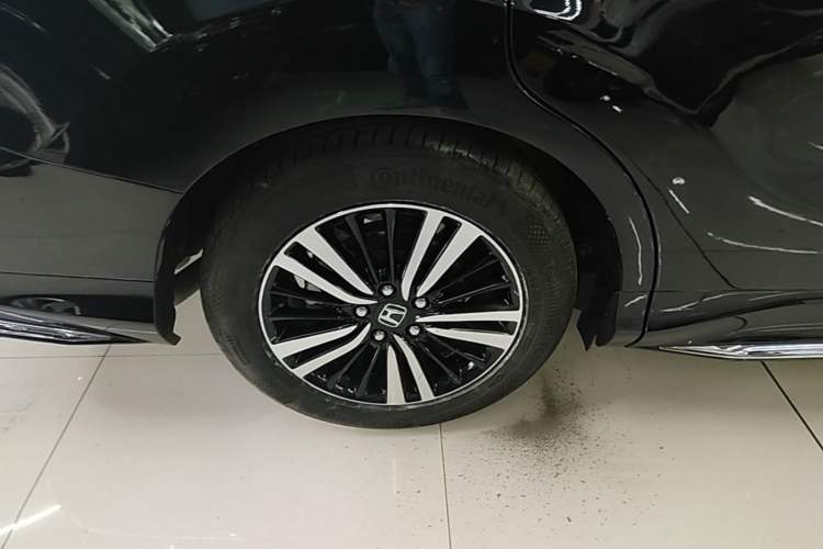 Used Honda Odyssey 2021 2.0L Rui·Supreme Edition Right Rear Wheel Hub