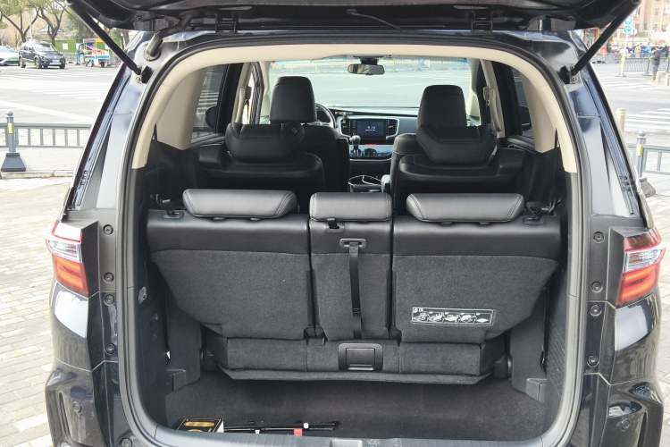 Used Honda Odyssey 2021 2.0L Rui·Luxury Edition Trunk