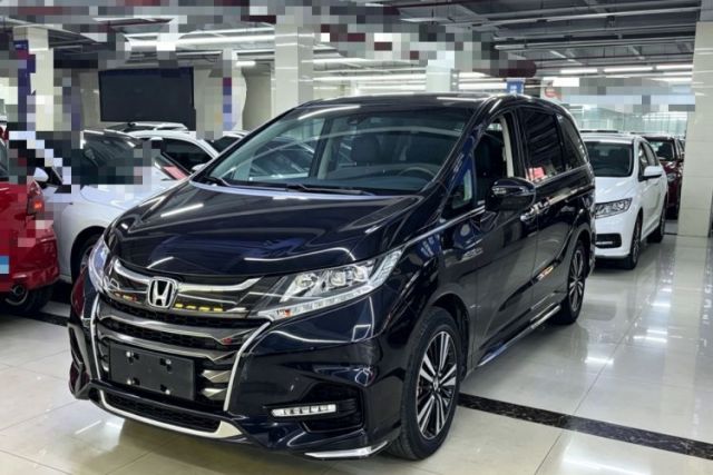 Ojetý Honda Odyssey 2021 2.0L Rui·Luxury Edition