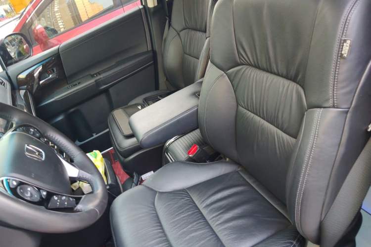 Used Honda Odyssey 2021 2.0L Rui·Luxury Edition Left Front Seat