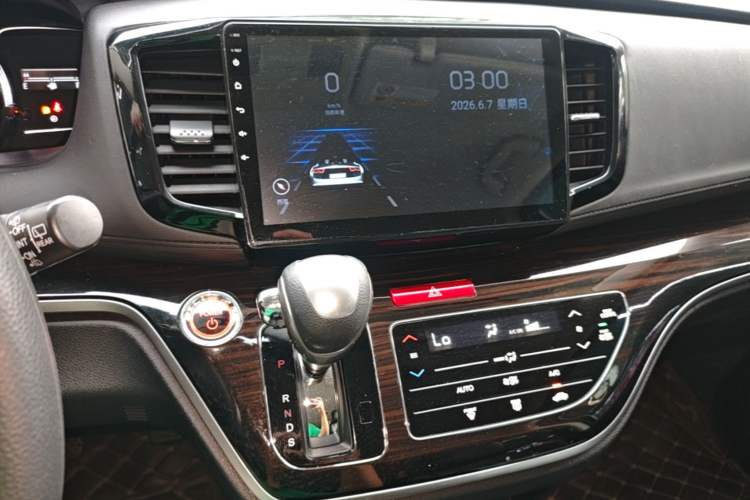 Used Honda Odyssey 2021 2.0L Rui·Comfort Edition Audio And AC Panel