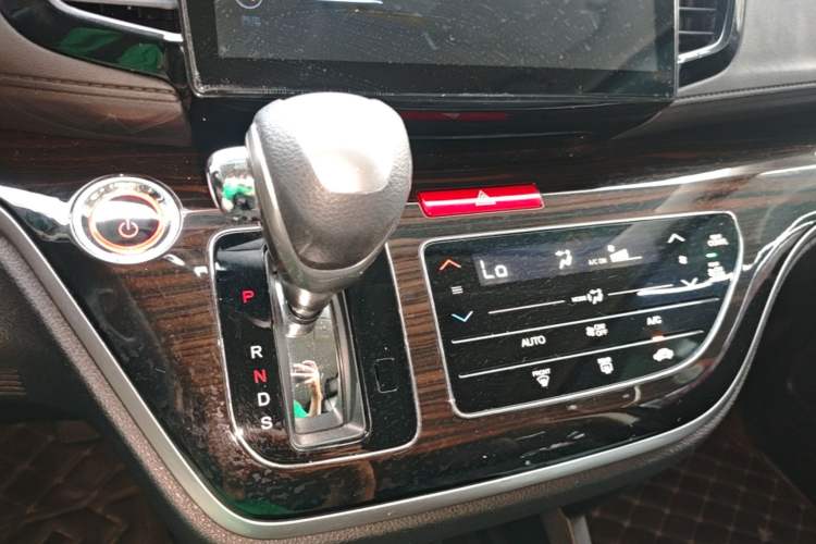 Used Honda Odyssey 2021 2.0L Rui·Comfort Edition Gear Lever