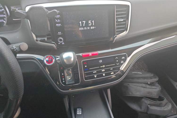 Used Honda Odyssey 2021 2.0L Rui-Changxiang Edition Audio And AC Panel