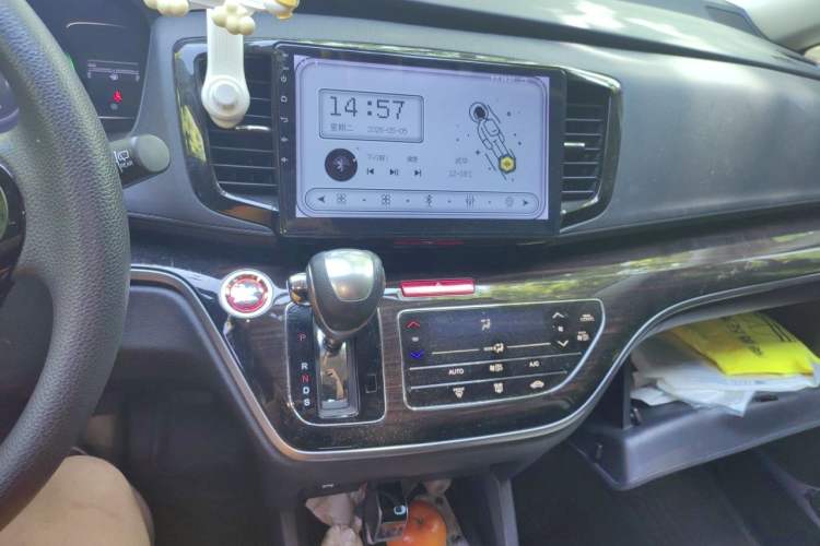 Used Honda Odyssey 2021 2.0L Rui·Comfort Edition Audio And AC Panel