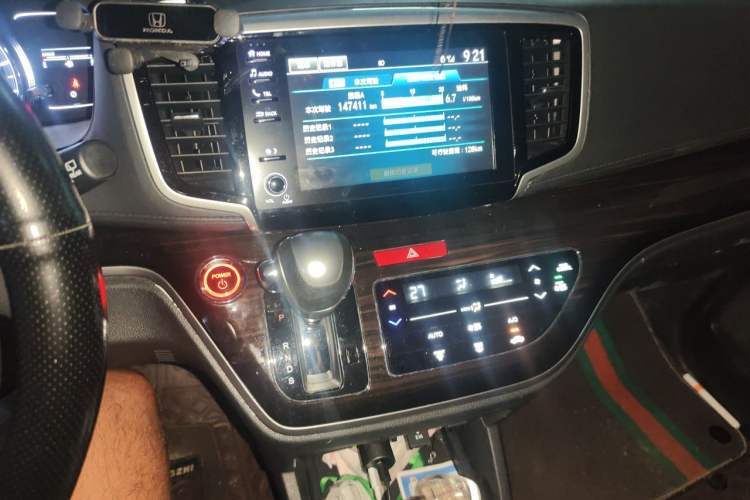 Used Honda Odyssey 2021 2.0L Rui-Changxiang Edition Audio And AC Panel