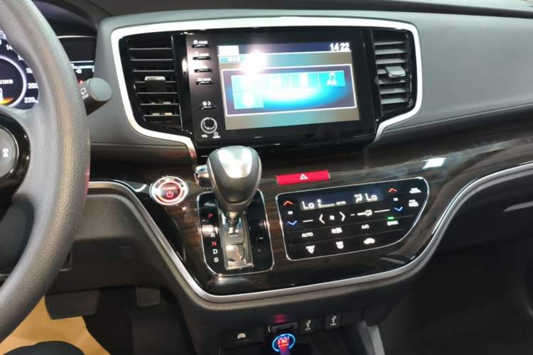 Used Honda Odyssey 2021 2.0L Rui·Smart Edition Audio And AC Panel