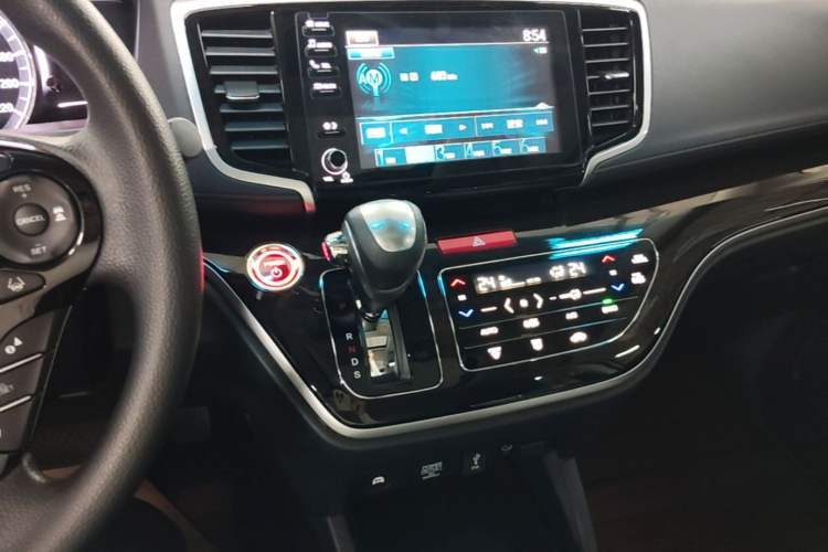 Used Honda Odyssey 2021 2.0L Rui·Smart Edition Audio And AC Panel