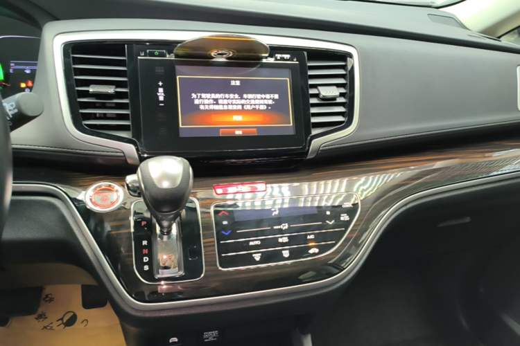 Used Honda Odyssey 2021 2.0L Rui·Comfort Edition Audio And AC Panel