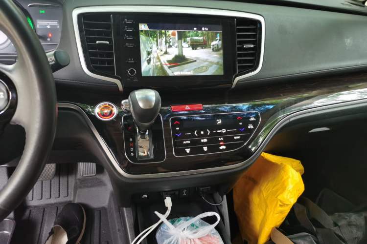 Used Honda Odyssey 2021 2.0L Rui·Luxury Edition Audio And AC Panel