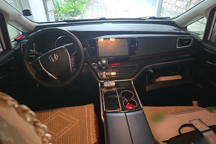Used Honda Odyssey 2021 2.0L Rui·Comfort Edition Center Console