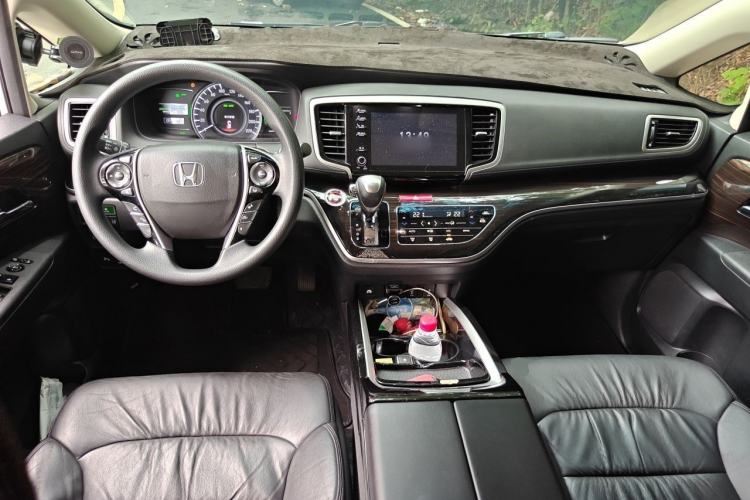 Used Honda Odyssey 2021 2.0L Rui·Smart Edition Center Console