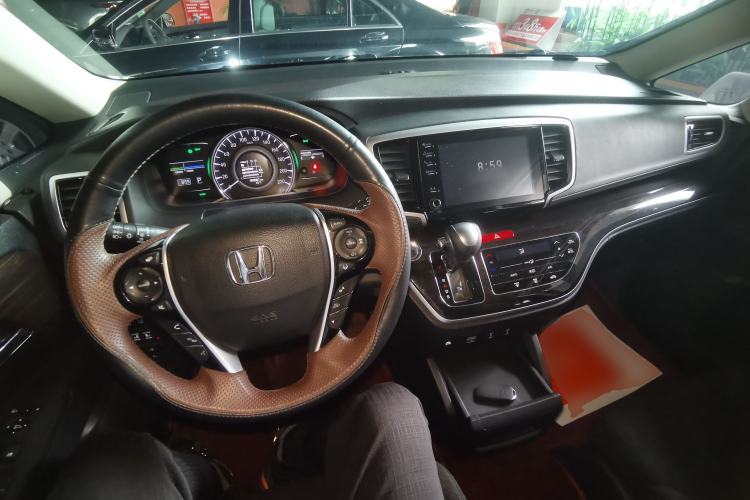 Used Honda Odyssey 2021 2.0L Rui-Changxiang Edition Center Console
