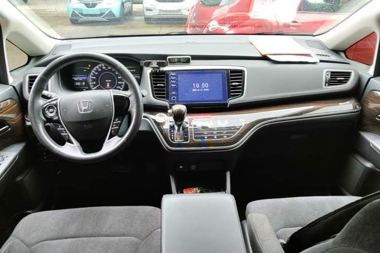 Used Honda Odyssey 2021 2.0L Rui·Comfort Edition Center Console