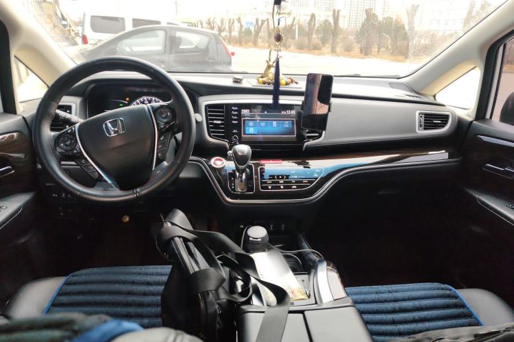 Used Honda Odyssey 2021 2.0L Rui·Luxury Edition Center Console