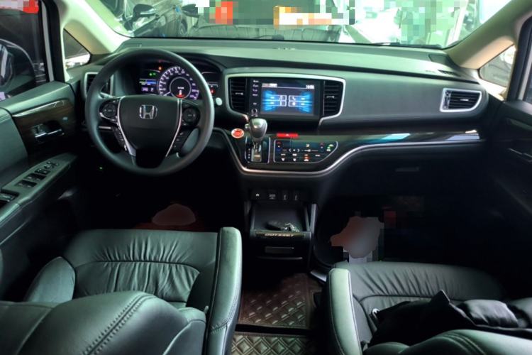 Used Honda Odyssey 2021 2.0L Rui·Smart Edition Center Console