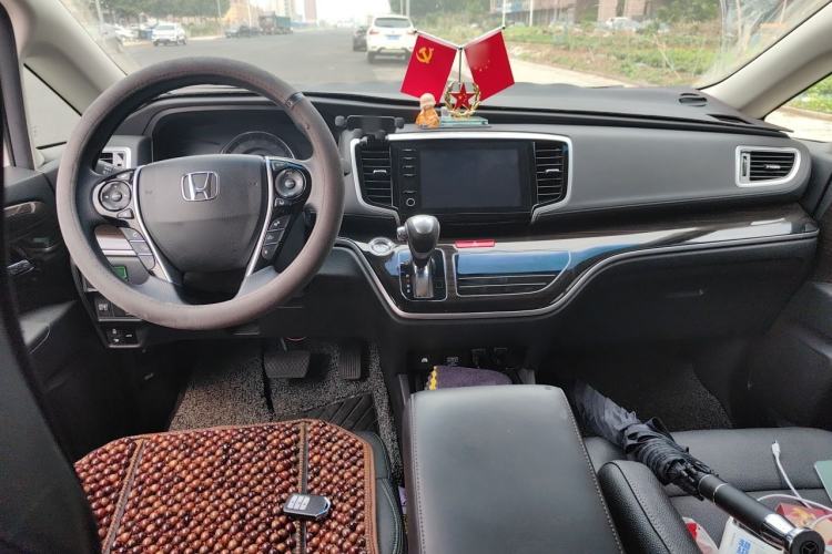 Used Honda Odyssey 2021 2.0L Rui-Changxiang Edition Center Console