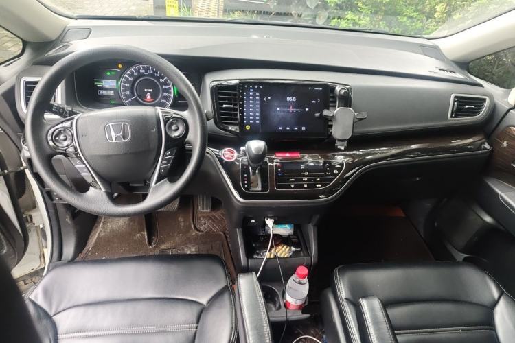 Used Honda Odyssey 2021 2.0L Rui·Comfort Edition Center Console