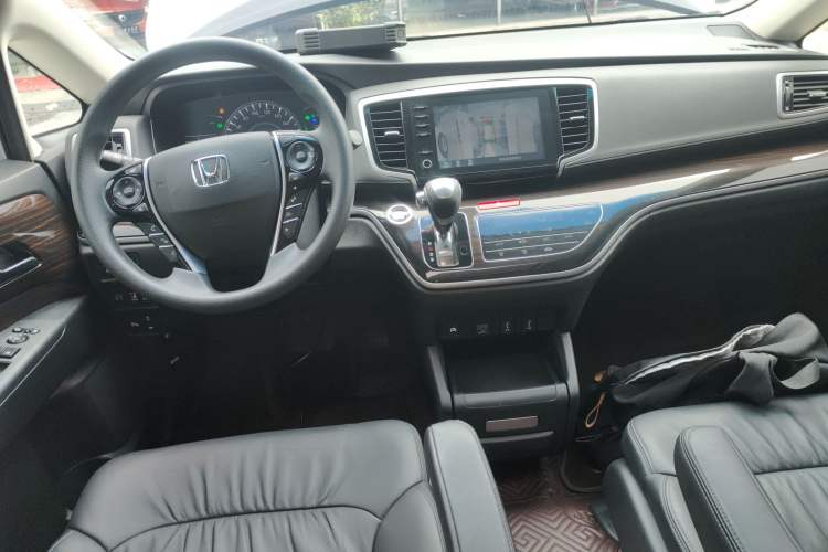 Used Honda Odyssey 2021 2.0L Rui·Smart Edition Center Console
