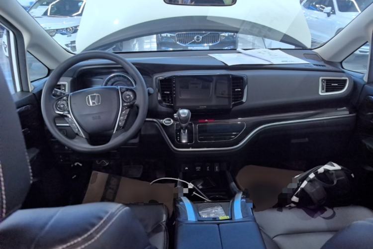 Used Honda Odyssey 2021 2.0L Rui-Changxiang Edition Center Console