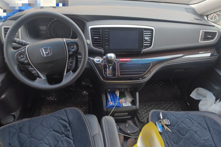 Used Honda Odyssey 2021 2.0L Rui·Smart Edition Center Console