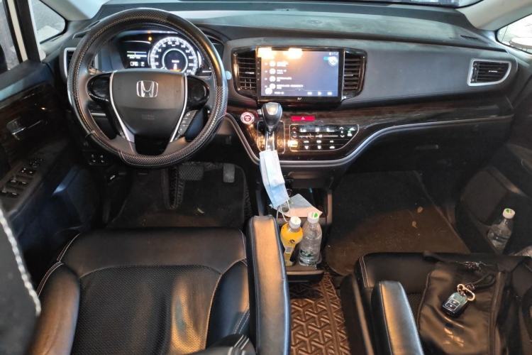 Used Honda Odyssey 2021 2.0L Rui·Comfort Edition Center Console