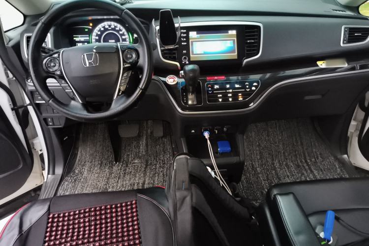 Used Honda Odyssey 2021 2.0L Rui-Changxiang Edition Center Console