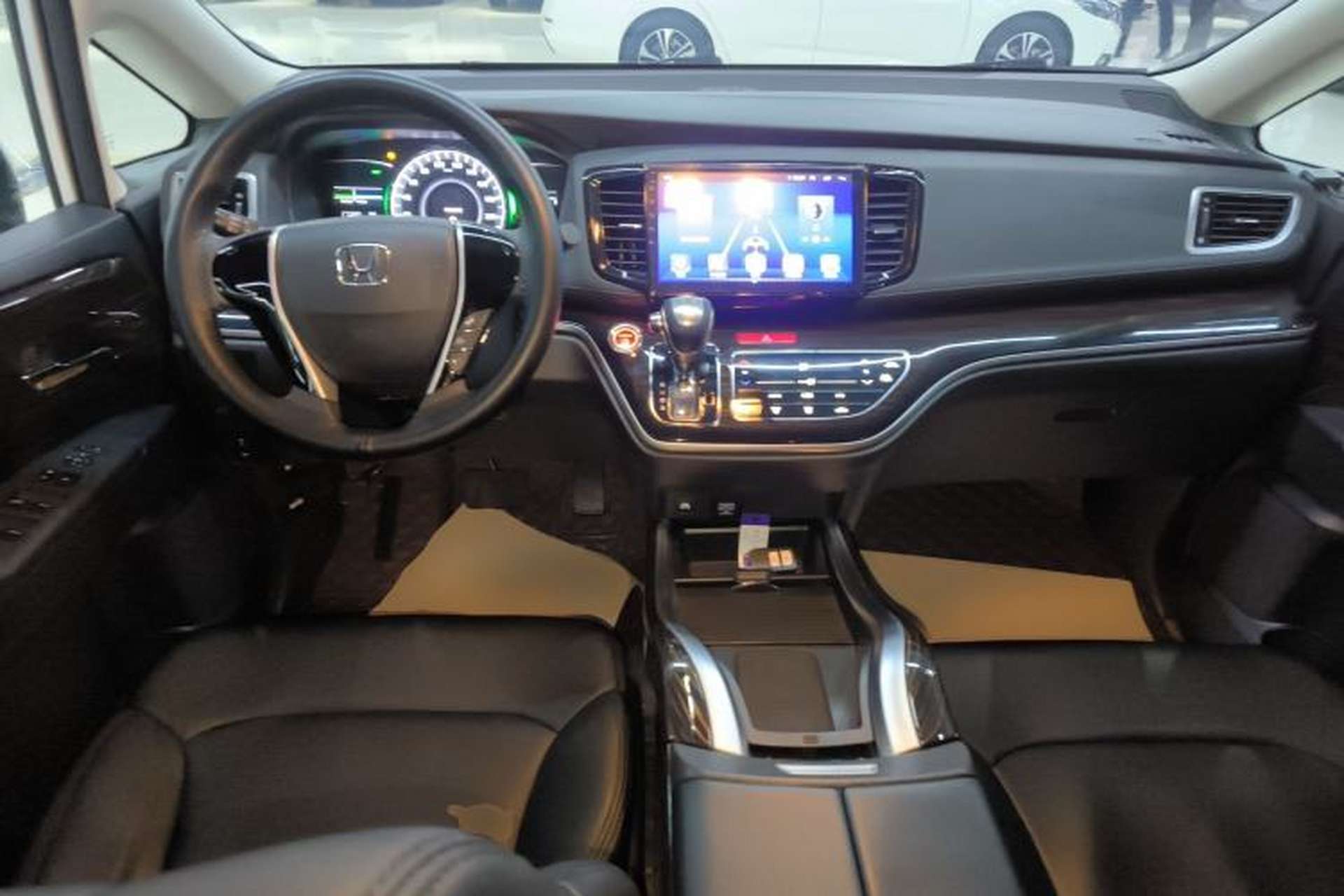 Used Honda Odyssey 2021 2.0L Rui·Comfort Edition Center Console