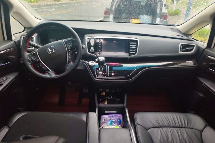 Used Honda Odyssey 2021 2.0L Rui·Smart Edition Center Console