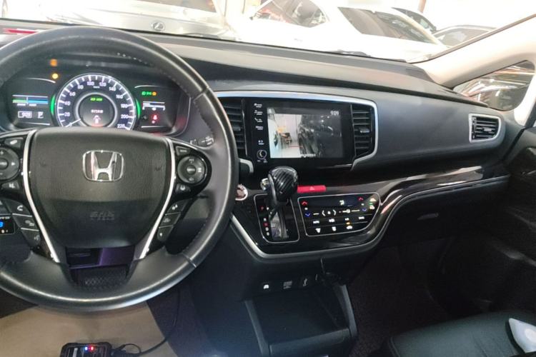 Used Honda Odyssey 2021 2.0L Rui·Luxury Edition Center Console