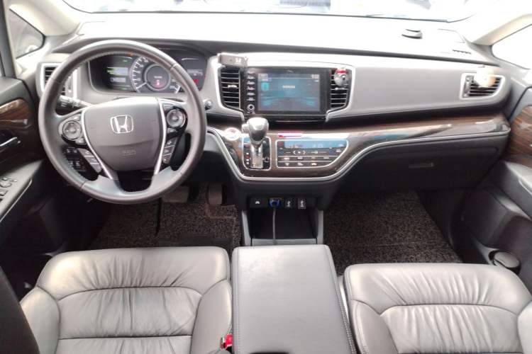 Used Honda Odyssey 2021 2.0L Rui·Supreme Edition Center Console