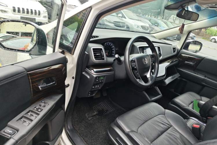Used Honda Odyssey 2021 2.0L Rui·Luxury Edition Driver Seat