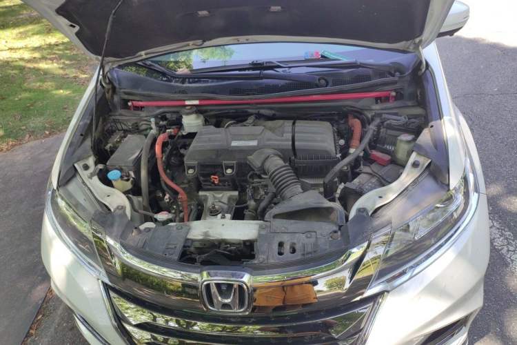 Used Honda Odyssey 2021 2.0L Rui·Comfort Edition Engine Bay