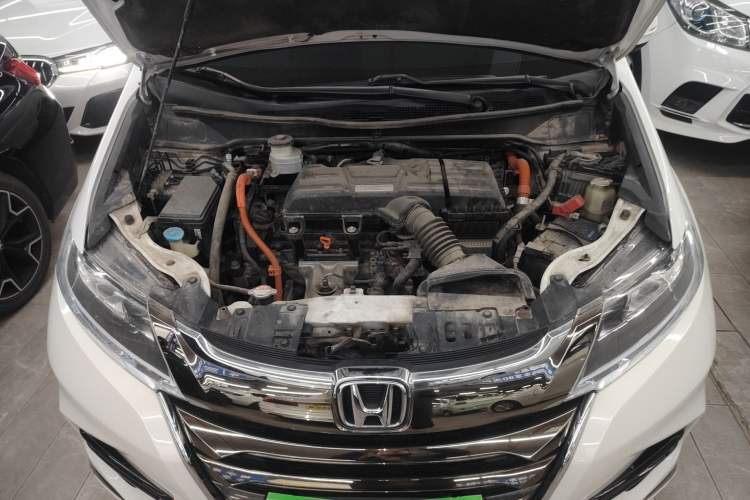 Used Honda Odyssey 2021 2.0L Rui·Comfort Edition Engine Bay