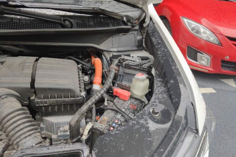 Used Honda Odyssey 2021 2.0L Rui·Comfort Edition Engine Bay Left