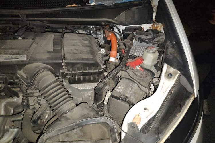 Used Honda Odyssey 2021 2.0L Rui·Comfort Edition Engine Bay Left
