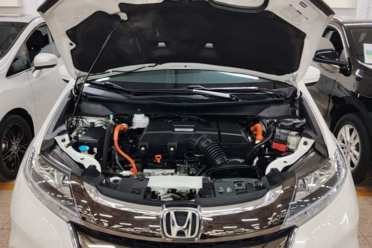 Used Honda Odyssey 2021 2.0L Rui·Smart Edition Engine Bay
