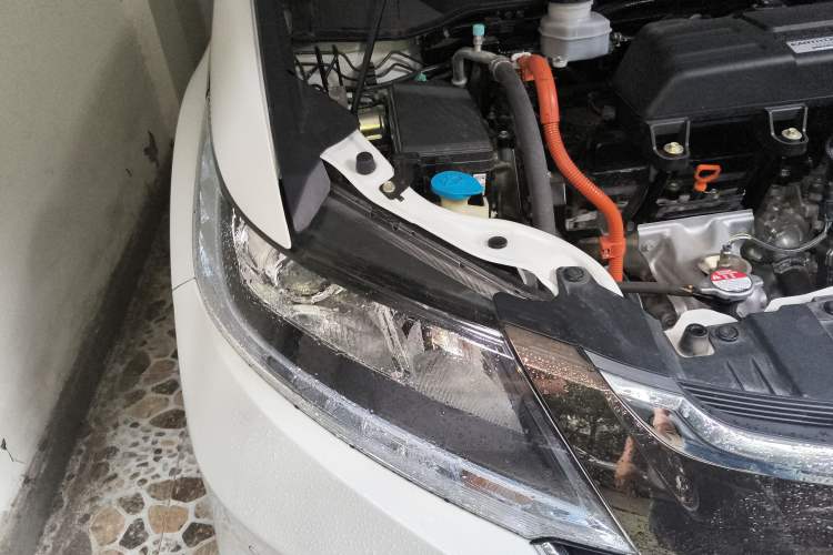 Used Honda Odyssey 2021 2.0L Rui·Smart Edition Engine Bay Right