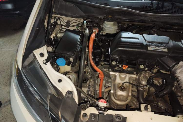 Used Honda Odyssey 2021 2.0L Rui·Luxury Edition Engine Bay Right