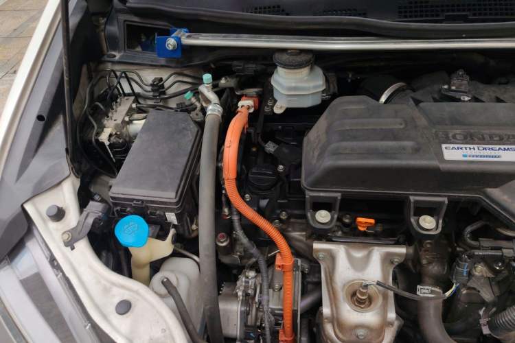 Used Honda Odyssey 2021 2.0L Rui·Luxury Edition Engine Bay Right
